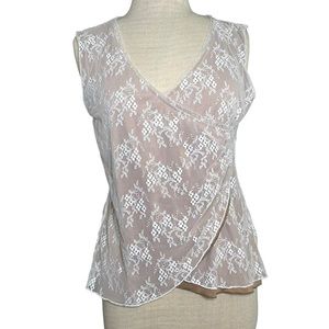 Denise Cruz Floral Lace Sleeveless Top